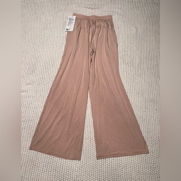 Lululemon Modal High-Rise Wide-Leg Lounge Pant Misty Shell Pink size 4 - Picture 7 of 7
